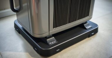 heat pump vibration isolation